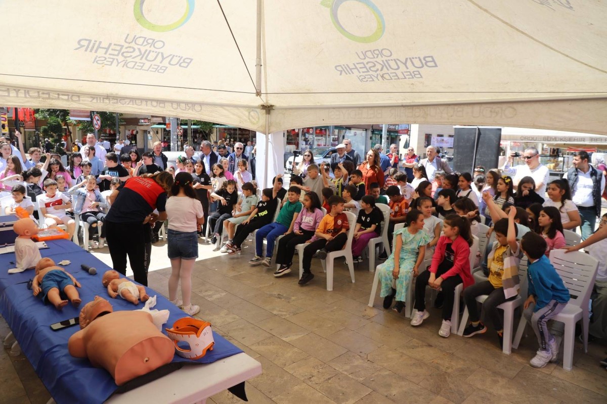 Ordu İtfaiyesi, Halka Açık İlk Yardım Eğitimleri Sunuyor