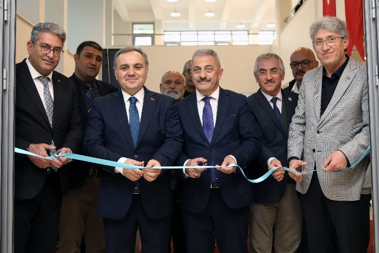 TÜRKSOY, ERÜ'de Konferans Düzenliyor






