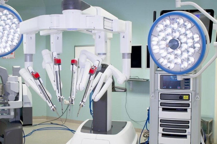 Organ Naklinde Yeni Çağ: Robotik Teknolojilerin Rolü