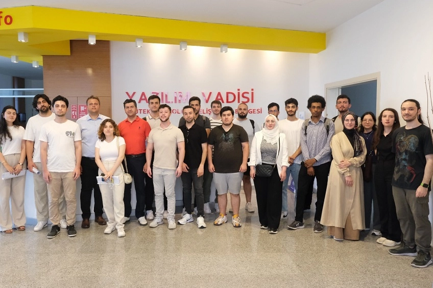 Yeni Yetenekler ULUTEK Vadisi'nde Gelişecek