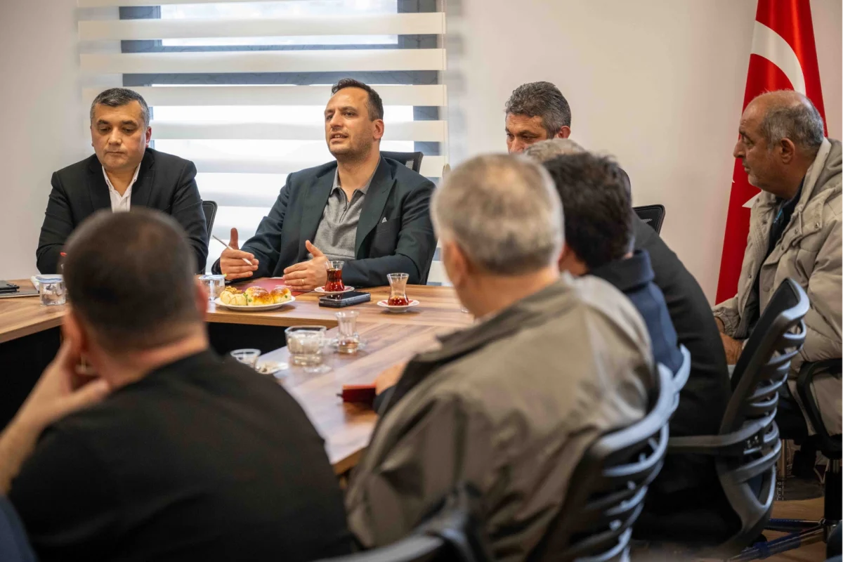 Ömer Eşki, Muhtarlarla Çalışmaları ve Projeleri Paylaştı